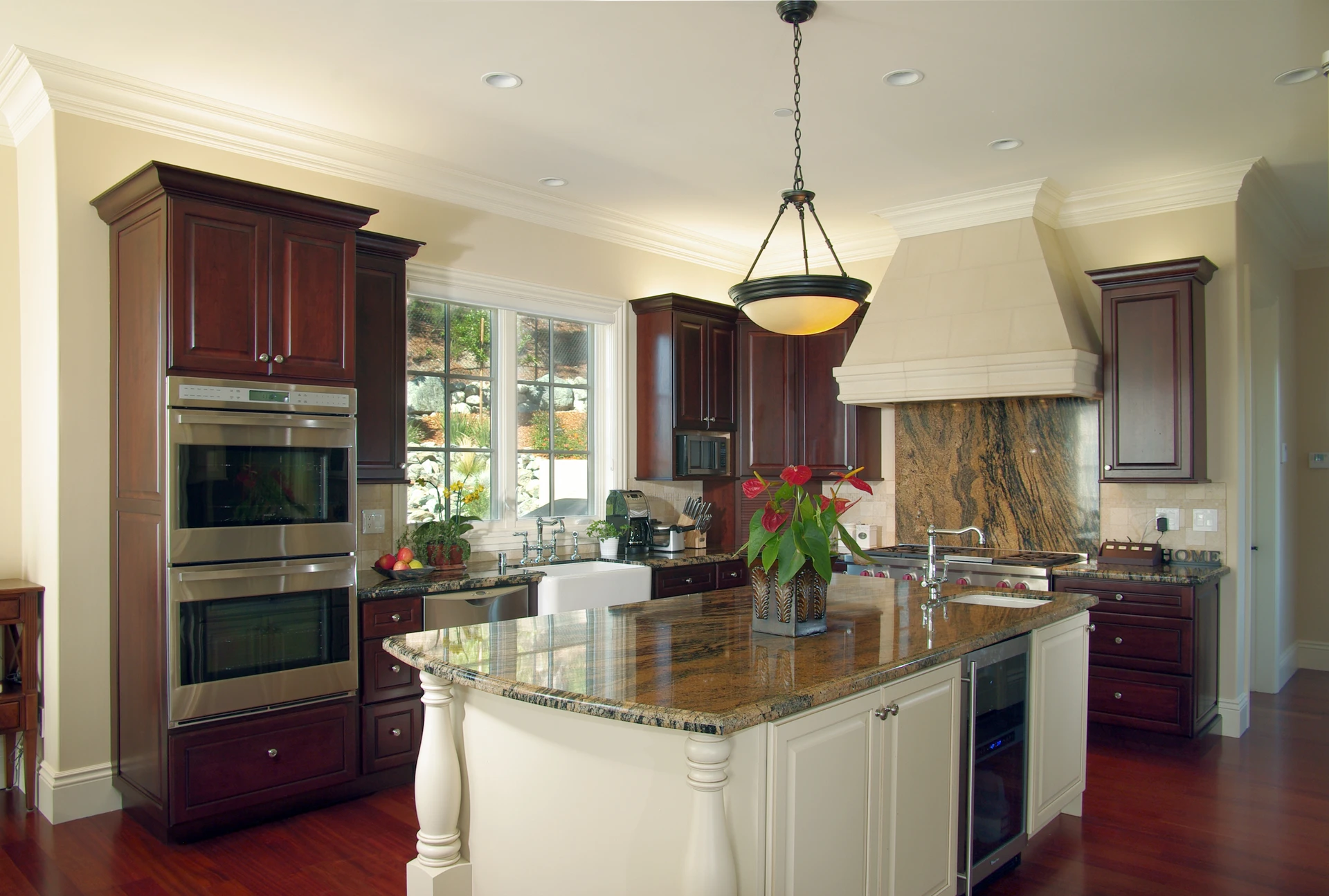 Hillsborough Manor - Image 4